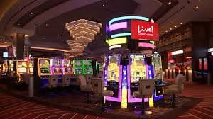 মূল ফিচার কার্ডে মোবাইল ও গোপনীয়তা
